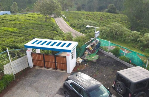 Ooty Cottage | 7 separate bedroom and attached bathroom; Container wood house