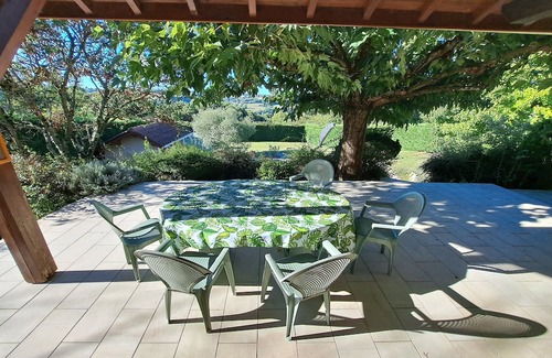 Montseveroux House | Quiet country house with swimming pool and lovely views.