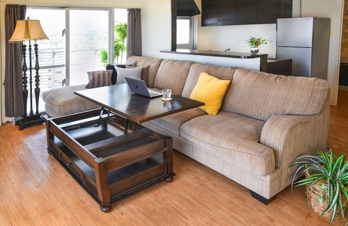 Chatan Apartment | Renovated this summer A resort condominium overlo/Nakagami-gun Okinawa