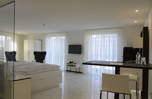 Regensdorf Hotel | LongstayHotel Thessoni ZürichRegensdorf 14 MINUTES Train ride to City Zurich