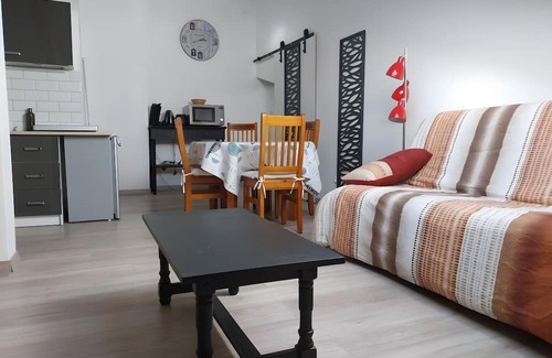 Laragne-Monteglin Cottage | Gîte la grange du logis