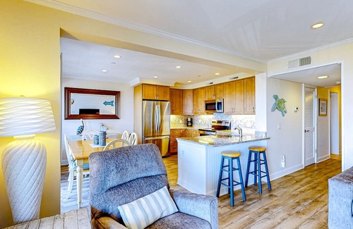 Folly Field Condo | Newly renovated beachfront condo with pool, tennis, restaurants, gym, & balcony