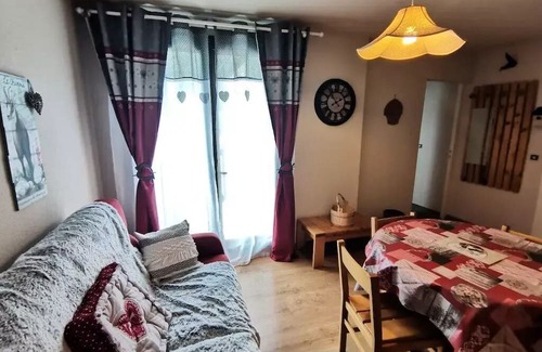 Reallon Apartment | Comete Residence - T2 well exposed and well equipped for 6 people in Réallon