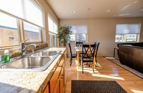 Sitka Apartment | 406 Etolin Way - 1 Bedroom, 1 Bathroom, Located Downtown