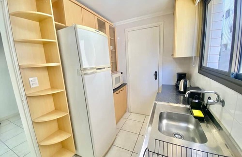 Capao da Canoa Apartment | 2 bedrooms, suite, 3 splits, wi-fi, front balcony, sunny!