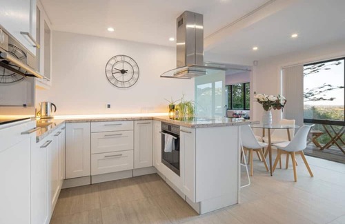 Cashmere House | Cashmere Splendour