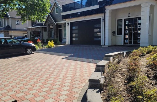 Surrey Newton House | Family-Focused Retreat with 4 Bedrooms and Child-Friendly Amenities