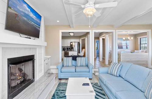 Emerald Isle House | Oceanfront Beach Townhouse Perfect for Families