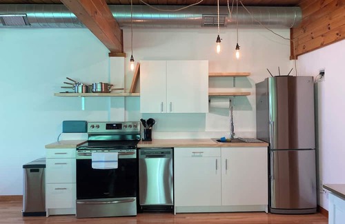 Jericho Apartment | Charming 1-bedroom apartment with AC, WiFi in nature