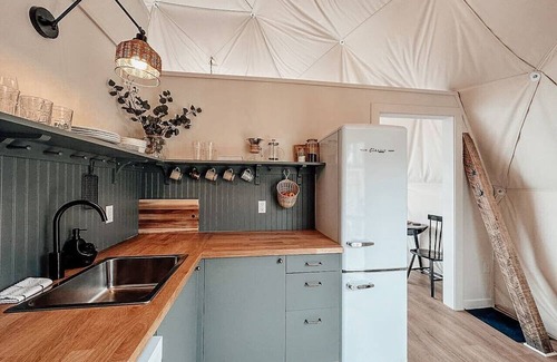 LaHave House | The Lookout Dome One - Private Hot Tub