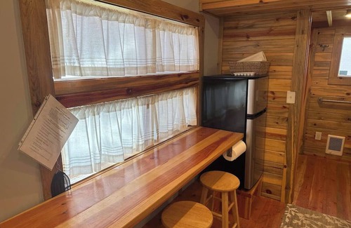 Irwin Cabin | Palisades Wheel Cabin #7