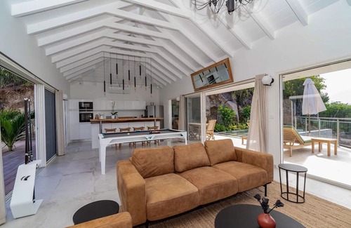 Corossol Villa | Superb Sea Views Villa with Amazing Amenities