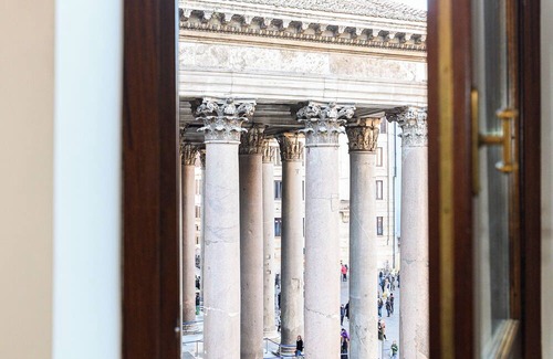 Rione VIII Sant'Eustachio Apartment | Pantheon Mirror 2 bedrooms