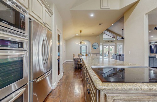April Sound House | Spacious lake house with kitchen, patio with great view on the water & boat slip