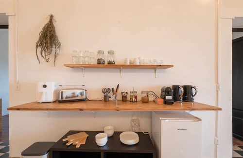 Tordera Apartment | Room 'Habitacion 2' with Sea View, Shared Terrace and Wi-Fi
