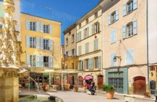 Sens House | Maison de vile les Tresors de Sens