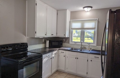 Riverdale House | 3-bedroom house in charming Riverdale with WiFi, AC. Book now
