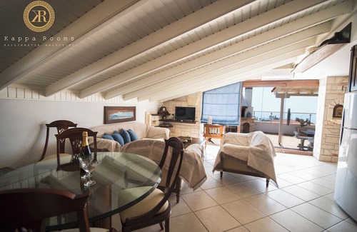 Kallikratia Apartment | Kappa Rooms Penthouse Apartment