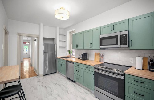 Shaw Apartment | Charming 2-bedroom apartment in lovely St. Louis with WiFi, AC