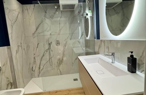 Cittadella House | Suite Between Downtown and Porta Nuova Station