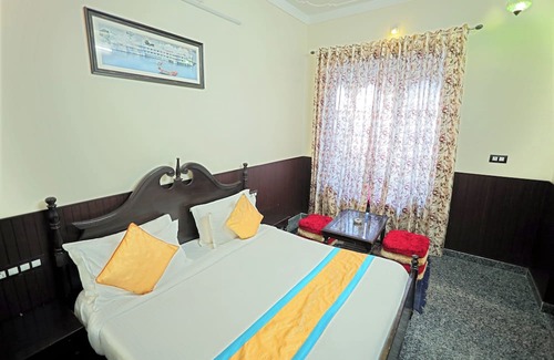 Udaipur District Villa | 4BHK Villa in Udaipur with Private Pool, Outdoor Lounge & Hill Views