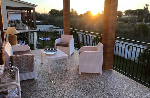 Castello de la Plana Villa | Homerez - Comfortable villa with pool in Castellón