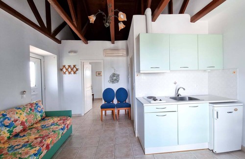 Kouvalata Apartment | Cozy Superior Seaview Nest - Kefalonia Garden Gem