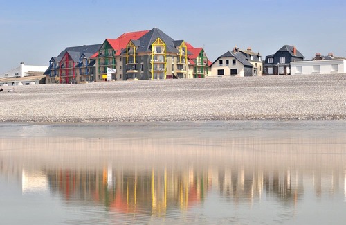 Mesnil-Val House | Tout près de la plage à pied!
