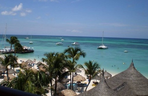 Palm Beach Apartment | Studio Unit - DIVI Aruba Phoenix Beach Resort