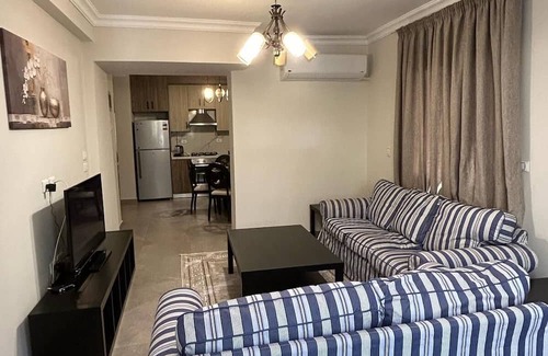 Heliopolis Apartment | Charming 2-bedroom apartment with WiFi, AC in brilliant Heliopolis