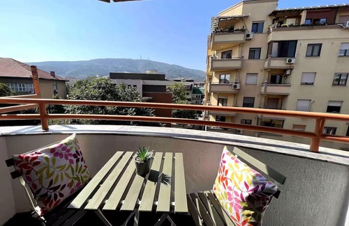 Centar Apartment | Mountain view apartment in Skopje