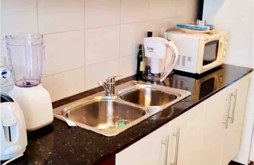 Pocitos Apartment | Charming 1-bedroom apartment in wonderful Montevideo with WiFi, AC