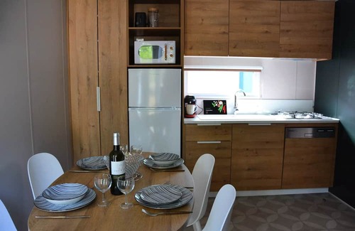 Sadirac House | Mobil-Home Althea 3 Zimmer 4 Personen Klimaanlage + TV 2sdb