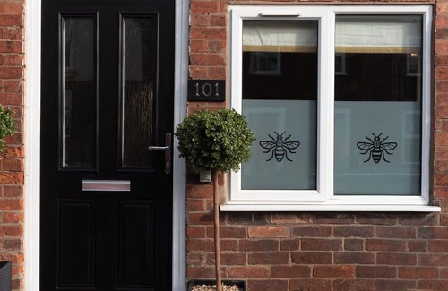 Ludwel Cottage | Cosy cottage for couples in the heart of central Ludlow with free parking permit