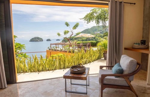 South Shore Hotel Area House | Luxurious estate for 34 guests in Puerto Vallarta