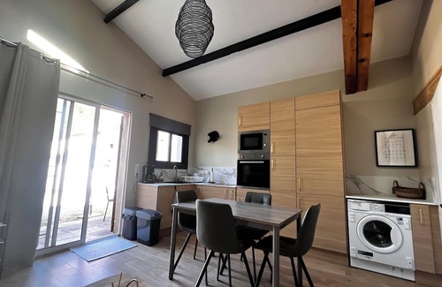 Maubec Apartment | Gîte in Provence at KaBenLub in the heart of the Luberon