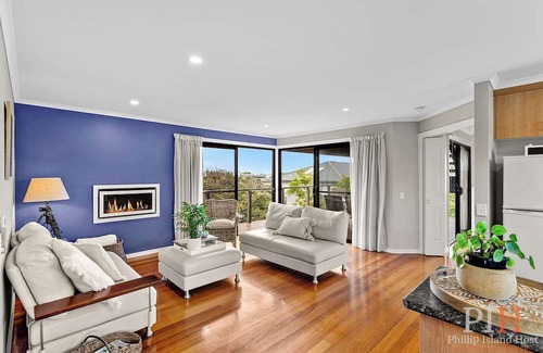 Cape Woolamai House | Cape Woolamai Beach House 10