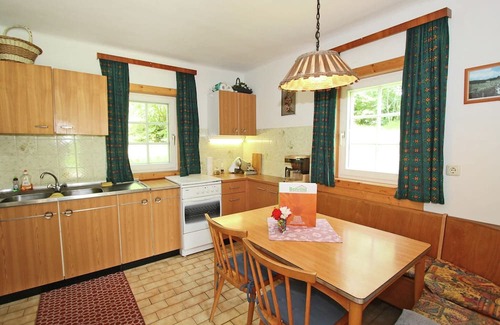 Gmuend in Kaernten House | Holiday home in Gmünd/Carinthia with garden