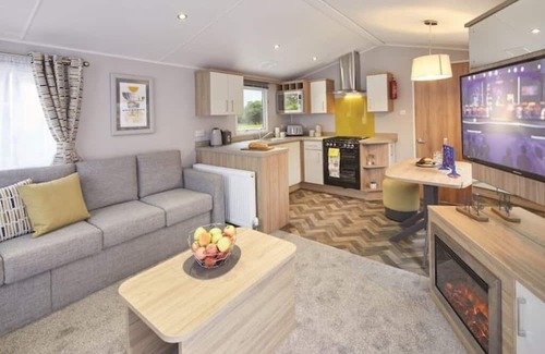 Letham Grange House | Elegant Castleton 3 Bed