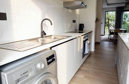 Kigali Apartment | Elegant & Comfy Retreat : Pool - Terrace!