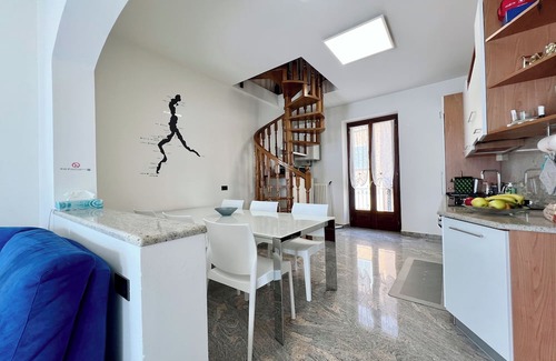 Colonno Apartment | Lake Loft Colonno, Colonno, Italy