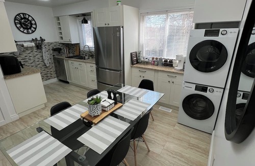 Hespeler House | Cozy Fully furnished, Specious 2 story home!. Parking on premises, pet friendly!