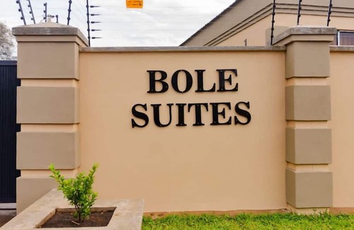 Lilongwe Apartment | Classic One Bedroom Apartment, Spacious with Modern facilities