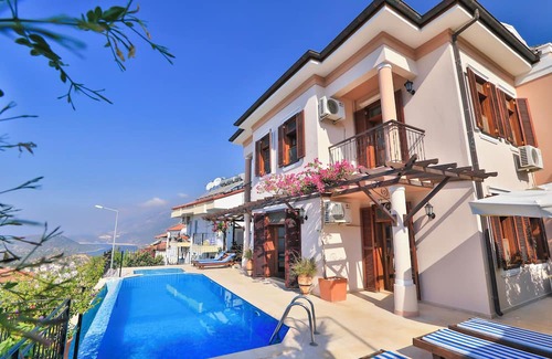 Kas Villa | Villa Isinda, Kas town villa with great views
