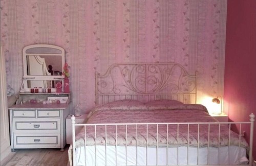 Czestochowa Apartment | Retro House