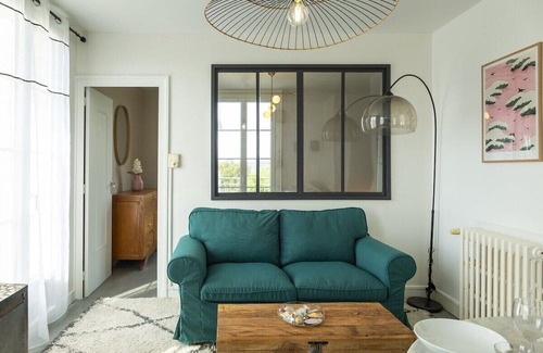 Bourges Apartment | Le Vintage ~ Parking ~ Autonomous Arrival