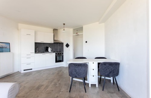 Burgerbrug Condo | Cozy and clean 2-room apartment in Burgerbrug - close to the beach and nature!