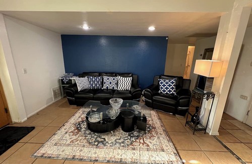 Rancho Bernardo House | Charming 2-bedroom house with WiFi and AC in sunny San Diego