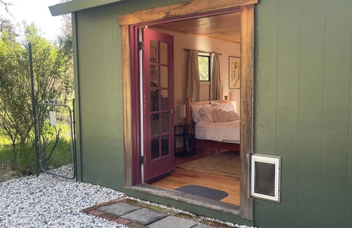 Grass Valley Cabin | Charming 1-bedroom Cabin in the Forest Nevada City with AC, WiFi