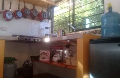 Lazaro Cardenas House | Casita Carambola-No Cleaning Fee & Pet Allowed